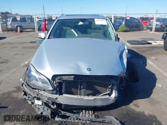 ✅ 2014 Mercedes-Benz E 350 Sport • VIN: WDDHF5KB2EA816809 • Lot: 43379088. Listed on IAAI with 142,824 mi. Free auction sales archive from the USA and detailed vehicle history report at DreamBid. Image 12.