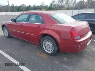 ✅ 2007 Chrysler 300 • VIN: 2C3KA43R67H753677 • Лот: 43657995. Опубликован ранее на IAAI с пробегом 153 140 миль. Бесплатный доступ к архиву аукционных продаж из США и подробный отчёт об истории автомобиля на DreamBid. Изображение 3.