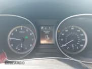 ✅ 2018 Hyundai Santa Fe 2.4L • VIN: 5NMZUDLB6JH105384 • Лот: 43462768. Опубликован ранее на IAAI с пробегом 121 156 миль. Бесплатный доступ к архиву аукционных продаж из США и подробный отчёт об истории автомобиля на DreamBid. Изображение 7.