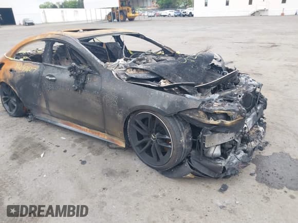 ✅ 2020 Mercedes-Benz CLS 53 S AMG • VIN: WDD2J6BB6LA051269 • Лот: 42247127. Опубликован ранее на IAAI с пробегом Не указан. Бесплатный доступ к архиву аукционных продаж из США и подробный отчёт об истории автомобиля на DreamBid. Изображение 1.