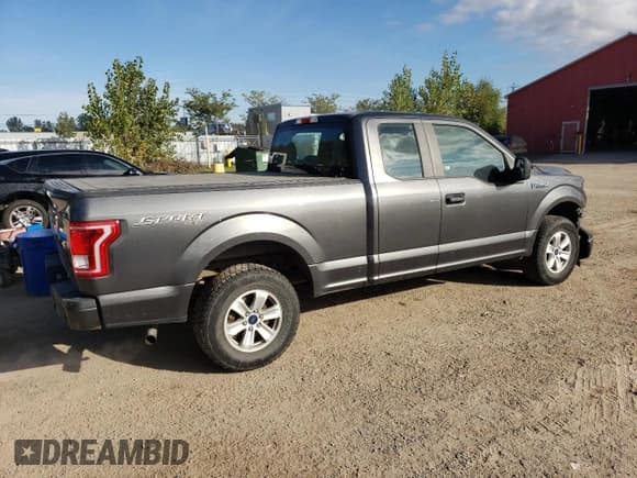 ✅ 2017 Ford F-150 XL • VIN: 1FTEX1E85HFB01727 • Lot: 86287185. Listed on Copart with 161,229 mi. Free auction sales archive from the USA and detailed vehicle history report at DreamBid. Image 3.