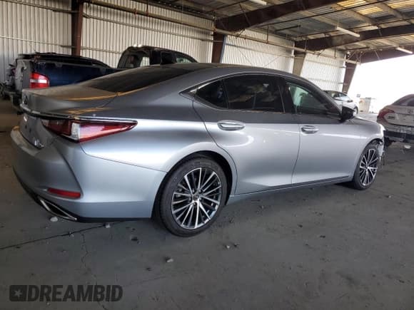 ✅ 2022 Lexus ES 350 • VIN: 58ADZ1B10NU119867 • Lot: 81466655. Wystawiony na Copart z przebiegiem 42 765 mil. Bezpłatny archiwum sprzedaży aukcyjnych z USA i szczegółowy raport historii pojazdu na DreamBid. Zdjęcie 3.