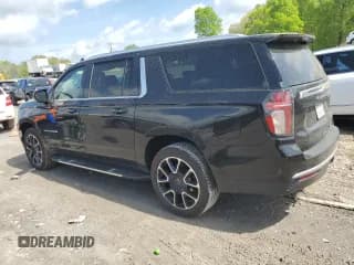 ✅ 2022 Chevrolet Suburban LT • VIN: 1GNSKCKD3NR163370 • Lot: 51727204. Wystawiony na Copart z przebiegiem 72 790 mil. Bezpłatny archiwum sprzedaży aukcyjnych z USA i szczegółowy raport historii pojazdu na DreamBid. Zdjęcie 2.