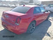 ✅ 2015 Chrysler 300 S • VIN: 2C3CCABG9FH802835 • Лот: 41008312. Опубликован ранее на IAAI с пробегом 164 316 миль. Бесплатный доступ к архиву аукционных продаж из США и подробный отчёт об истории автомобиля на DreamBid. Изображение 4.