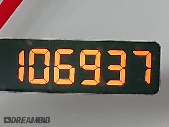 ✅ 2007 Saturn VUE V6 • VIN: 5GZCZ53437S877481 • Lot: 41939811. Wystawiony na IAAI z przebiegiem 106 937 mil. Bezpłatny archiwum sprzedaży aukcyjnych z USA i szczegółowy raport historii pojazdu na DreamBid. Zdjęcie 7.