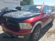 ✅ 2009 Dodge 1500 Sport • VIN: 1D3HB13TX9S710881 • Lot: 42038909. Wystawiony na IAAI z przebiegiem 176 502 mil. Bezpłatny archiwum sprzedaży aukcyjnych z USA i szczegółowy raport historii pojazdu na DreamBid. Zdjęcie 2.