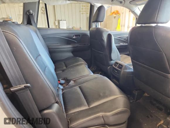 ✅ 2017 Honda Pilot EX-L • VIN: 5FNYF6H57HB044837 • Lot: 81679385. Listed on Copart with 154,324 mi. Free auction sales archive from the USA and detailed vehicle history report at DreamBid. Image 11.
