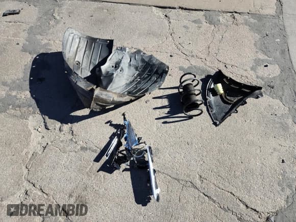 ✅ 2023 Mazda 3 S Premium • VIN: JM1BPBMM8P1616417 • Лот: 91667185. Опубликован ранее на Copart с пробегом Не указан. Бесплатный доступ к архиву аукционных продаж из США и подробный отчёт об истории автомобиля на DreamBid. Изображение 12.