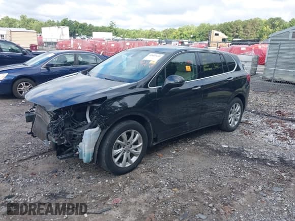 ✅ 2019 Buick Envision Preferred • VIN: LRBFXBSAXKD033251 • Lot: 42927435. Wystawiony na IAAI z przebiegiem 124 704 mil. Bezpłatny archiwum sprzedaży aukcyjnych z USA i szczegółowy raport historii pojazdu na DreamBid. Zdjęcie 2.