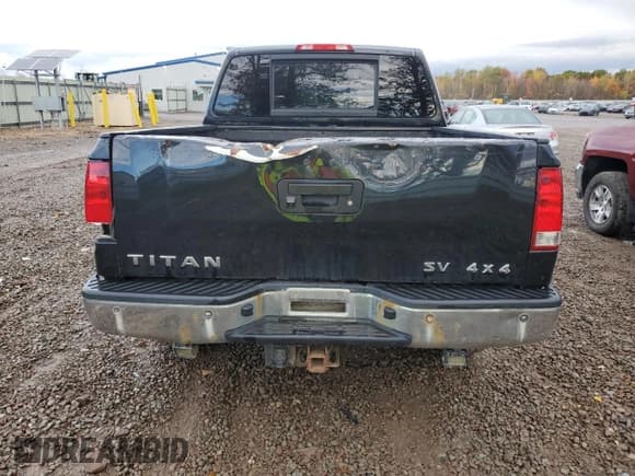 ✅ 2015 Nissan Titan SV • VIN: 1N6AA0EC3FN500196 • Лот: 87245485. Опубликован ранее на Copart с пробегом Не указан. Бесплатный доступ к архиву аукционных продаж из США и подробный отчёт об истории автомобиля на DreamBid. Изображение 6.