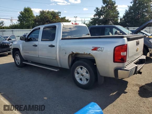 ✅ 2011 Chevrolet Silverado 1500 LT • VIN: 1GCPKSE35BF201240 • Lot: 85863845. Listed on Copart with 148,572 mi. Free auction sales archive from the USA and detailed vehicle history report at DreamBid. Image 2.
