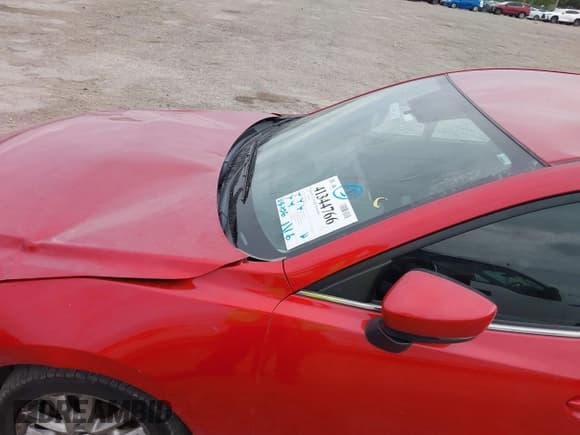 ✅ 2017 Mazda 3 Sport • VIN: 3MZBN1U71HM107281 • Лот: 41344766. Опубликован ранее на IAAI с пробегом 118 406 миль. Бесплатный доступ к архиву аукционных продаж из США и подробный отчёт об истории автомобиля на DreamBid. Изображение 21.