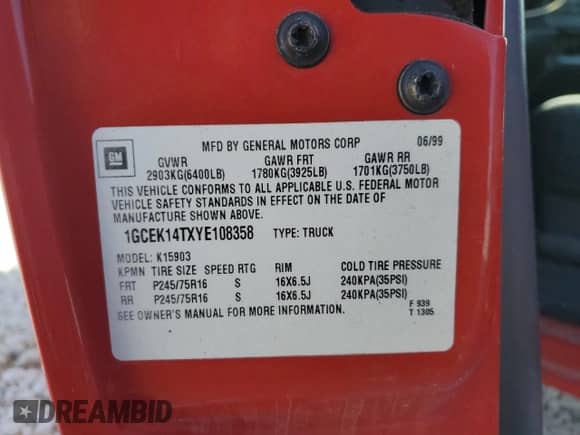 2000 Chevrolet Silverado 1500 с VIN 1GCEK14TXYE108358, выставлен на аукционе Copart как лот 87191615 с пробегом 125 819 миль миль и Списание • Salvage title. История ставок и продаж доступна на DreamBid. Изображение 12.