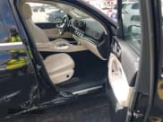 ✅ 2024 Mercedes-Benz GLE 450 • VIN: 4JGFB5KBXRA989685 • Lot: 43660345. Listed on IAAI with 24,322 mi. Free auction sales archive from the USA and detailed vehicle history report at DreamBid. Image 5.