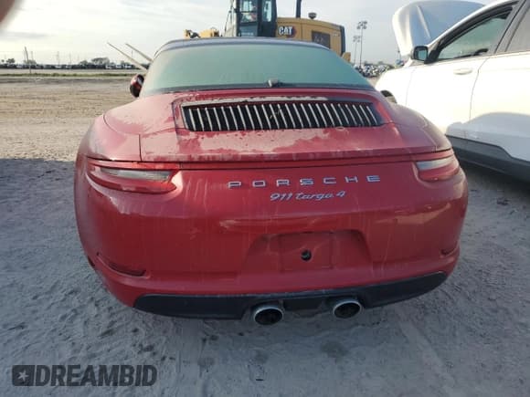 ✅ 2017 Porsche 911 4 • VIN: WP0BA2A99HS132236 • Lot: 76339244. Listed on Copart with Not provided. Free auction sales archive from the USA and detailed vehicle history report at DreamBid. Image 6.