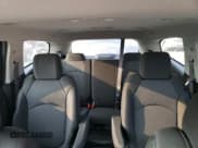 ✅ 2017 Chevrolet Traverse LT • VIN: 1GNKVGKD2HJ133553 • Lot: 63853824. Wystawiony na Copart z przebiegiem 75 070 mil. Bezpłatny archiwum sprzedaży aukcyjnych z USA i szczegółowy raport historii pojazdu na DreamBid. Zdjęcie 10.