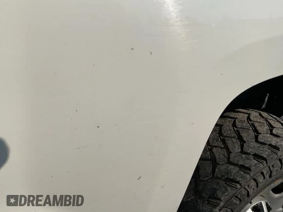 ✅ 2017 Chevrolet Silverado 2500HD Work Truck • VIN: 1GC2KUEG6HZ303839 • Lot: 42785430. Wystawiony na IAAI z przebiegiem 130 296 mil. Bezpłatny archiwum sprzedaży aukcyjnych z USA i szczegółowy raport historii pojazdu na DreamBid. Zdjęcie 1.