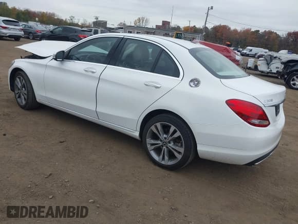 ✅ 2018 Mercedes-Benz C 300 • VIN: 55SWF4KB3JU281341 • Lot: 43571454. Listed on IAAI with 65,609 mi. Free auction sales archive from the USA and detailed vehicle history report at DreamBid. Image 3.