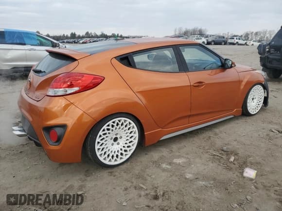 ✅ 2016 Hyundai Veloster Turbo R-Spec • VIN: KMHTC6AE6GU304241 • Lot: 42389265. Listed on Copart with 126,647 mi. Free auction sales archive from the USA and detailed vehicle history report at DreamBid. Image 3.