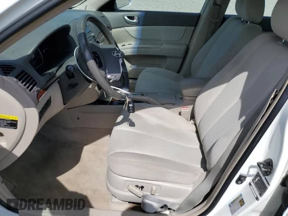 2008 Hyundai Sonata GLS z VIN 5NPET46F48H384475, wystawiony jako Copart lot #61453285 z przebiegiem 136 239 mil mil oraz Szkoda całkowita • Salvage title. Historia ofert i sprzedaży dostępna na DreamBid. Obrazek 7.