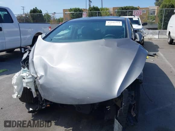 2011 Hyundai Elantra GLS с VIN 5NPDH4AE7BH075151, выставлен на аукционе IAAI как лот 43345354 с пробегом 129 278 миль миль и . История ставок и продаж доступна на DreamBid. Изображение 6.