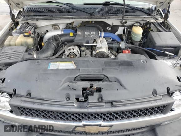 ✅ 2001 Chevrolet Silverado 2500HD • VIN: 1GCHK23131F147019 • Lot: 50015005. Wystawiony na Copart z przebiegiem 177 136 mil. Bezpłatny archiwum sprzedaży aukcyjnych z USA i szczegółowy raport historii pojazdu na DreamBid. Zdjęcie 11.