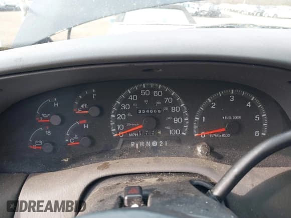 ✅ 1998 Ford F-150 • VIN: 1FTZF18W0WNC16138 • Лот: 41688951. Опубликован ранее на IAAI с пробегом 354 669 миль. Бесплатный доступ к архиву аукционных продаж из США и подробный отчёт об истории автомобиля на DreamBid. Изображение 7.