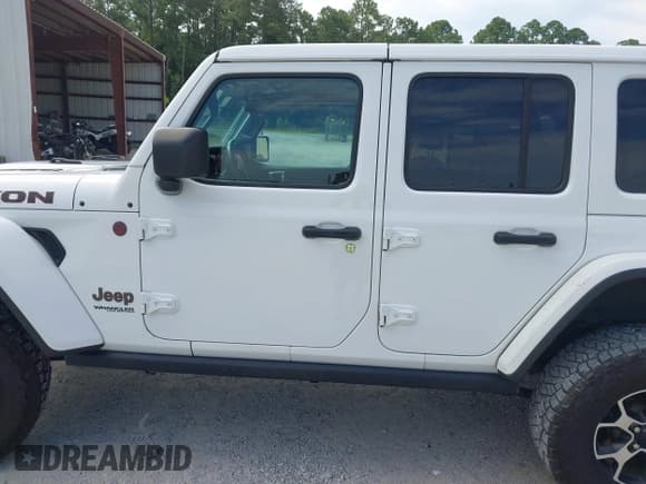 ✅ 2021 Jeep Wrangler Unlimited Rubicon • VIN: 1C4HJXFG9MW688970 • Лот: 42995510. Опубликован ранее на IAAI с пробегом 85 349 миль. Бесплатный доступ к архиву аукционных продаж из США и подробный отчёт об истории автомобиля на DreamBid. Изображение 15.