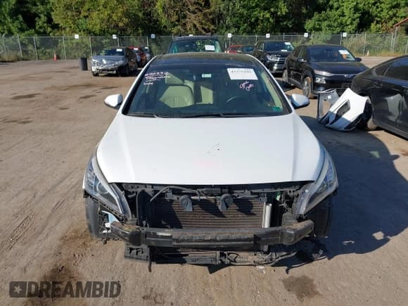 ✅ 2015 Hyundai Sonata Limited • VIN: 5NPE34AFXFH179067 • Лот: 43375195. Опубликован ранее на IAAI с пробегом 95 986 миль. Бесплатный доступ к архиву аукционных продаж из США и подробный отчёт об истории автомобиля на DreamBid. Изображение 12.