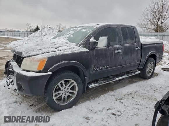 ✅ 2012 Nissan Titan Pro-4X • VIN: 1N6AA0EC0CN301120 • Лот: 94425265. Опубликован ранее на Copart с пробегом 255 399 миль. Бесплатный доступ к архиву аукционных продаж из США и подробный отчёт об истории автомобиля на DreamBid. Изображение 1.