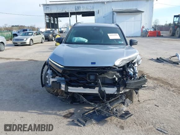 ✅ 2023 Honda CR-V Sport • VIN: 7FARS6H57PE023781 • Lot: 41829582. Wystawiony na IAAI z przebiegiem 9 651 mil. Bezpłatny archiwum sprzedaży aukcyjnych z USA i szczegółowy raport historii pojazdu na DreamBid. Zdjęcie 13.