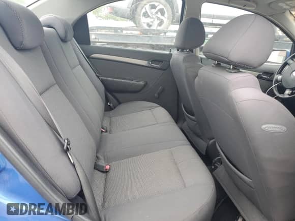 2007 Chevrolet Aveo LS z VIN KL1TD56687B057692, wystawiony jako Copart lot #65422784 z przebiegiem 63 553 mil mil oraz Szkoda całkowita • Salvage title. Historia ofert i sprzedaży dostępna na DreamBid. Obrazek 10.