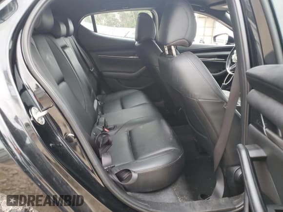 ✅ 2021 Mazda 3 Select • VIN: JM1BPAKLXM1400374 • Lot: 90520335. Listed on Copart with 49,599 mi. Free auction sales archive from the USA and detailed vehicle history report at DreamBid. Image 10.