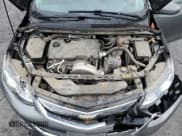 ✅ 2017 Chevrolet Volt LT • VIN: 1G1RA6S58HU205983 • Lot: 85702974. Wystawiony na Copart z przebiegiem 105 890 mil. Bezpłatny archiwum sprzedaży aukcyjnych z USA i szczegółowy raport historii pojazdu na DreamBid. Zdjęcie 11.