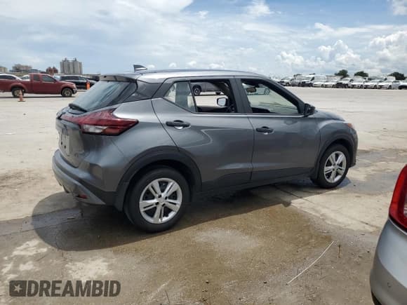 ✅ 2024 Nissan Kicks S • VIN: 3N1CP5BV0RL557850 • Лот: 67386415. Опубликован ранее на Copart с пробегом Не указан. Бесплатный доступ к архиву аукционных продаж из США и подробный отчёт об истории автомобиля на DreamBid. Изображение 3.