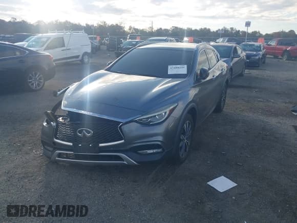✅ 2017 Infiniti QX30 Premium • VIN: SJKCH5CR9HA038021 • Lot: 43488449. Wystawiony na IAAI z przebiegiem 123 638 mil. Bezpłatny archiwum sprzedaży aukcyjnych z USA i szczegółowy raport historii pojazdu na DreamBid. Zdjęcie 17.