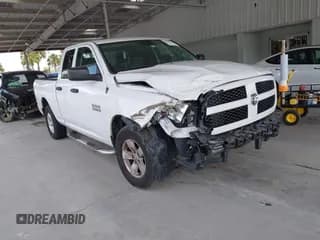 ✅ 2018 Ram 1500 Express • VIN: 1C6RR7FGXJS181633 • Lot: 42706120. Wystawiony na IAAI z przebiegiem 60 074 mil. Bezpłatny archiwum sprzedaży aukcyjnych z USA i szczegółowy raport historii pojazdu na DreamBid. Zdjęcie 1.