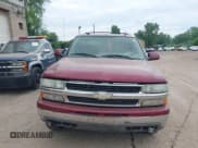 ✅ 2004 Chevrolet Suburban LT • VIN: 1GNFK16ZX4J231897 • Lot: 42406882. Listed on IAAI with 221,177 mi. Free auction sales archive from the USA and detailed vehicle history report at DreamBid. Image 12.