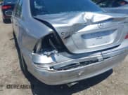 ✅ 2004 Mercedes-Benz C 230 Kompressor • VIN: WDBRF40J84F511575 • Lot: 42133799. Wystawiony na IAAI z przebiegiem 120 633 mil. Bezpłatny archiwum sprzedaży aukcyjnych z USA i szczegółowy raport historii pojazdu na DreamBid. Zdjęcie 6.