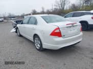 ✅ 2010 Ford Fusion SE • VIN: 3FAHP0HA1AR178700 • Lot: 43734481. Wystawiony na IAAI z przebiegiem 80 996 mil. Bezpłatny archiwum sprzedaży aukcyjnych z USA i szczegółowy raport historii pojazdu na DreamBid. Zdjęcie 3.