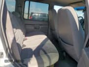 ✅ 1999 Ford Explorer XLT • VIN: 1FMZU32E6XZB27911 • Lot: 58492495. Wystawiony na Copart z przebiegiem 337 889 mil. Bezpłatny archiwum sprzedaży aukcyjnych z USA i szczegółowy raport historii pojazdu na DreamBid. Zdjęcie 11.