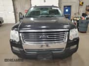 ✅ 2007 Ford Explorer XLT • VIN: 1FMEU73E77UB36490 • Lot: 89507005. Wystawiony na Copart z przebiegiem 214 046 mil. Bezpłatny archiwum sprzedaży aukcyjnych z USA i szczegółowy raport historii pojazdu na DreamBid. Zdjęcie 5.