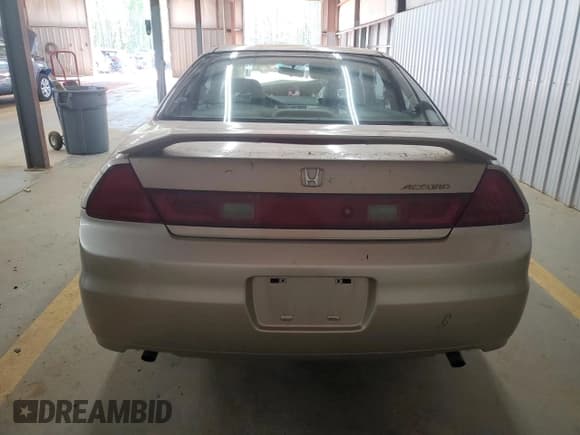 ✅ 2001 Honda Accord EX • VIN: 1HGCG22511A007419 • Lot: 52366735. Listed on Copart with Not provided. Free auction sales archive from the USA and detailed vehicle history report at DreamBid. Image 6.