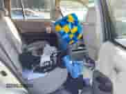 2002 Toyota Highlander с VIN JTEGD21A820027595, выставлен на аукционе IAAI как лот 42800120 с пробегом Не указан миль и . История ставок и продаж доступна на DreamBid. Изображение 8.