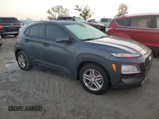 ✅ 2020 Hyundai Kona SE • VIN: KM8K12AA6LU577505 • Лот: 73850784. Опубликован ранее на Copart с пробегом Не указан. Бесплатный доступ к архиву аукционных продаж из США и подробный отчёт об истории автомобиля на DreamBid. Изображение 4.