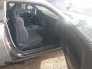 ✅ 2012 Dodge Challenger R/T Classic • VIN: 2C3CDYBT6CH155504 • Lot: 41204595. Wystawiony na IAAI z przebiegiem 160 071 mil. Bezpłatny archiwum sprzedaży aukcyjnych z USA i szczegółowy raport historii pojazdu na DreamBid. Zdjęcie 5.