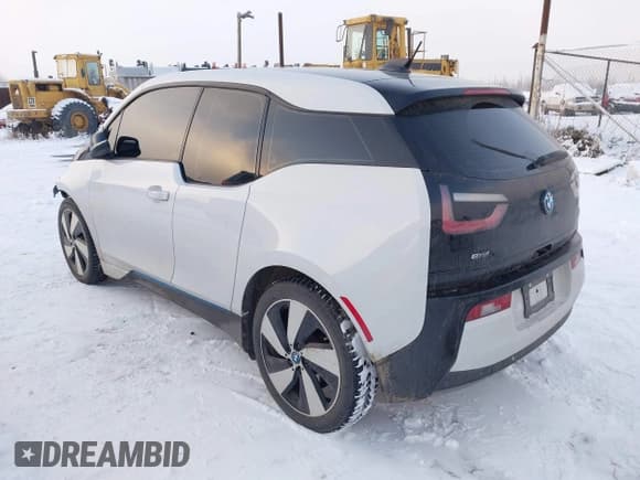 ✅ 2015 BMW i3 • VIN: WBY1Z2C54FV287382 • Lot: 43615014. Listed on IAAI with 60,521 mi. Free auction sales archive from the USA and detailed vehicle history report at DreamBid. Image 3.