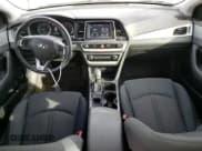 ✅ 2018 Hyundai Sonata Limited • VIN: 5NPE34AF8JH640016 • Lot: 39048513. Listed on Copart with 47,591 mi. Free auction sales archive from the USA and detailed vehicle history report at DreamBid. Image 8.