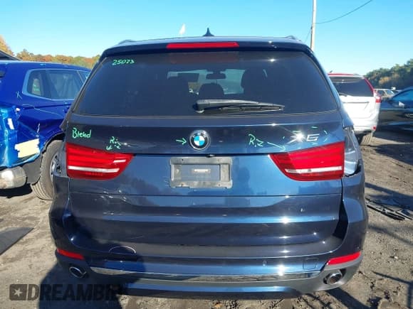 ✅ 2017 BMW X5 xDrive35d • VIN: 5UXKS4C39H0U05767 • Лот: 43533225. Опубликован ранее на IAAI с пробегом 114 630 миль. Бесплатный доступ к архиву аукционных продаж из США и подробный отчёт об истории автомобиля на DreamBid. Изображение 17.