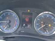 ✅ 2017 Toyota Corolla LE Eco • VIN: 5YFBPRHE5HP698745 • Lot: 43639588. Wystawiony na IAAI z przebiegiem 81 758 mil. Bezpłatny archiwum sprzedaży aukcyjnych z USA i szczegółowy raport historii pojazdu na DreamBid. Zdjęcie 7.